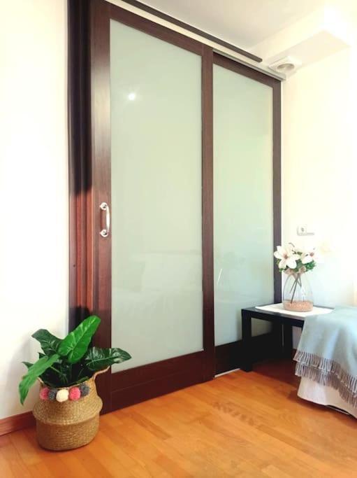 Апартаменты Acogedor Apartamento Con Piscina Y Garaje Уэска Экстерьер фото